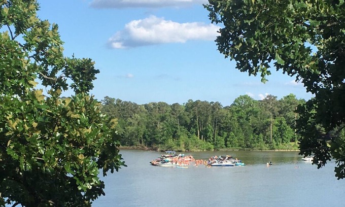 Riverside Cabin | WATERFRONT! Enjoy the views of the North end of Lake livingston @ Bethy Creek
