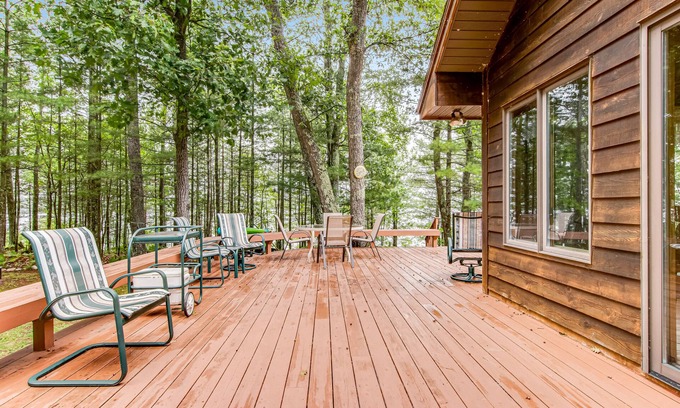 Manitowish Waters House | Waterfront Home on Clear Lake Manitowish Waters Chain of Lakes