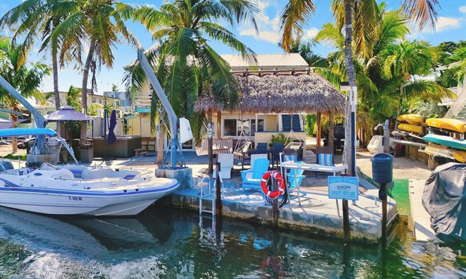 Anglers Park House | Waterfront Home 3/2.5,HotTub,2Sup,4Kayaks,Golf Car