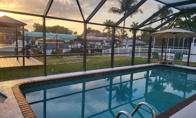 Fort Myers Shores House | waterfront home, in a canal of the Caloosahatchee River with direct Gulf access.