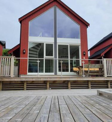 Ballstad House | Waterfront Suite l Ballstad l Lofoten l Norway