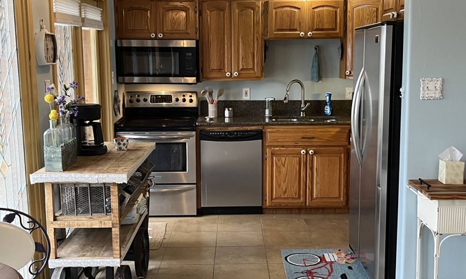 StarCrest Estates House | Waterfront Wildlife Cottage with Fishing Dock and Hot Tub