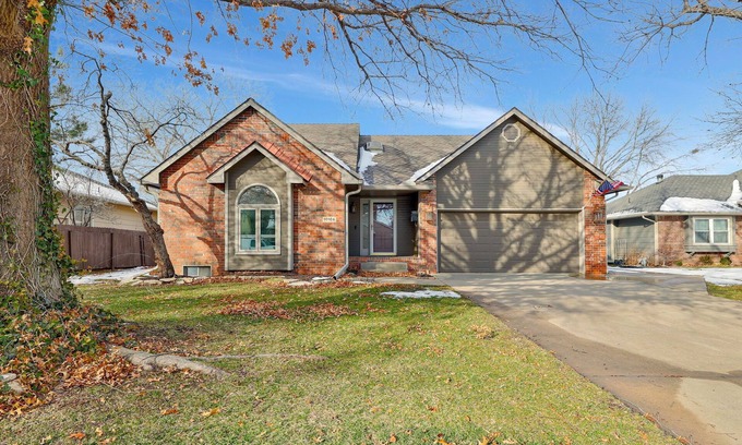 Wichita House | Weekend oasis, spacious, w/pool & game room