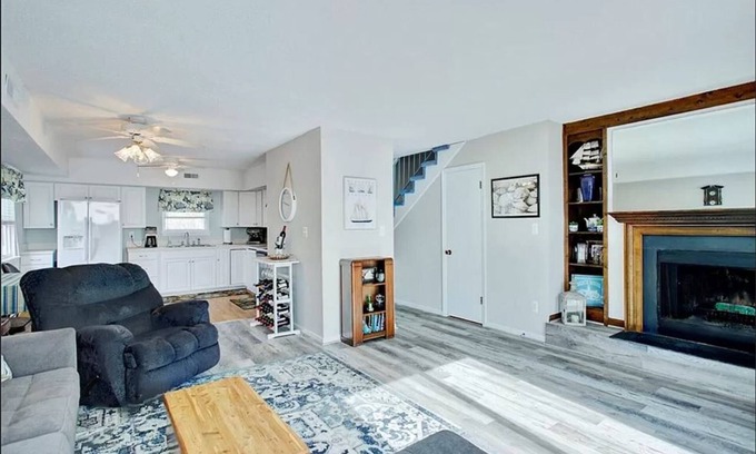 Buckroe Beach Condo | Weekly Beach Vacation Condo