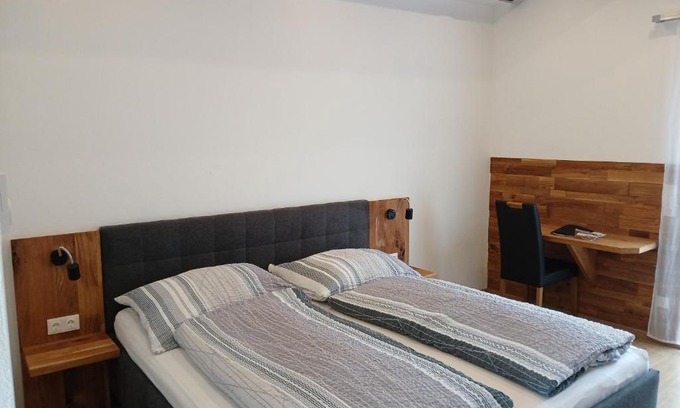 Straß im Straßertale Bed & Breakfast | Weingut Thomas Brandl