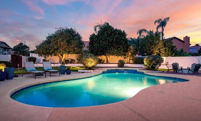 Paradise Park Vista House | Welcome to Cactus Relactus! A Desert Paradise!Golf, Spring Training, Heated pool