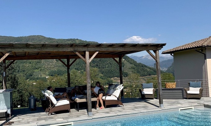 Borgo a Mozzano Villa | Welcome to lush Tuscany and beautiful Villa Adriano