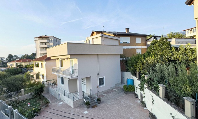 Tirana Villa | Welcome to The ONE Private Villa in Tirana, near the beautiful Farka Lake.