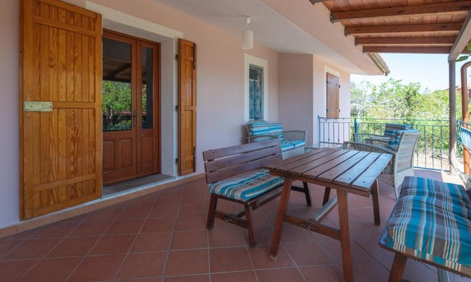 Sas Linnas Siccas Apartment | Welcomely - Fuile Mare