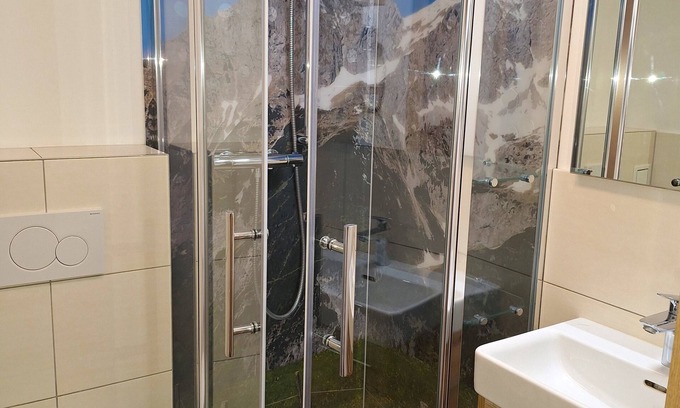 Russbach am Pass Gschuett Apartment | Wellnesshotel Dachsteinresort