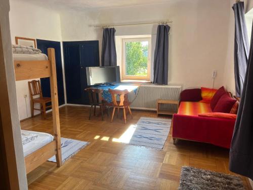 Admont Bed & Breakfast | Wengerwirt zur Laube rustical "Blue"