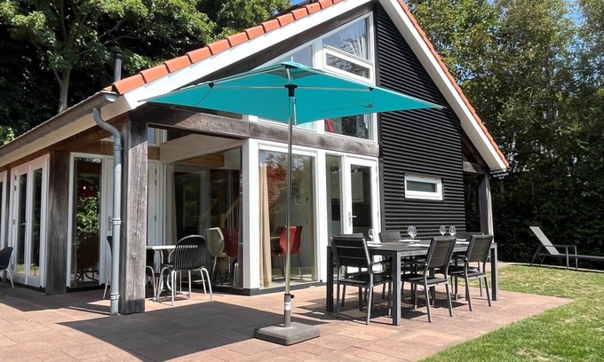 Westenschouwen Villa | Westerduyn 1 very comfortable contemporary villa in prime location