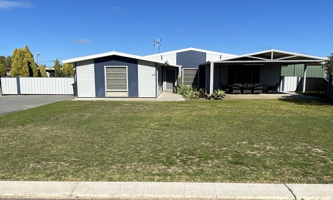 Jurien Bay Villa | Westlake is a modern self contained house ready for your escape to the beach