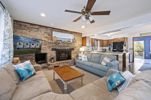 Chincoteague House | Whelks On Willow