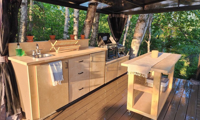 Crescent Valley Cabin | Whisper Ridge Canvas Wall Tent