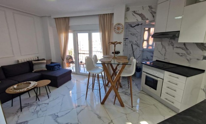 Calpe City Center Apartment | White Apartment Calpe