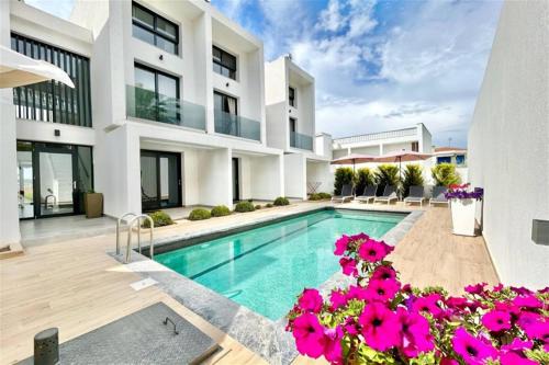 Kallithea Apartment | White Lion Apartment N2 Kallithea