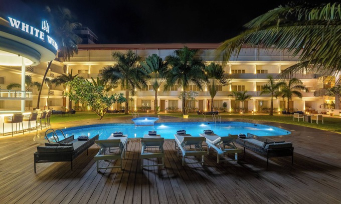 Morjim Hotel | White Wharf Beach Resort Morjim Goa