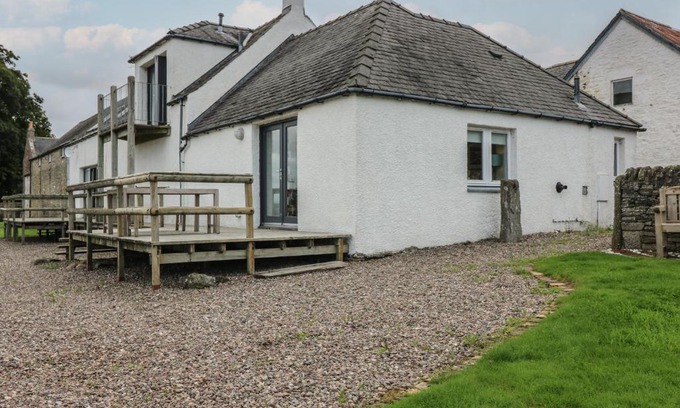 Forfar House | Whitehouse Woodwrae