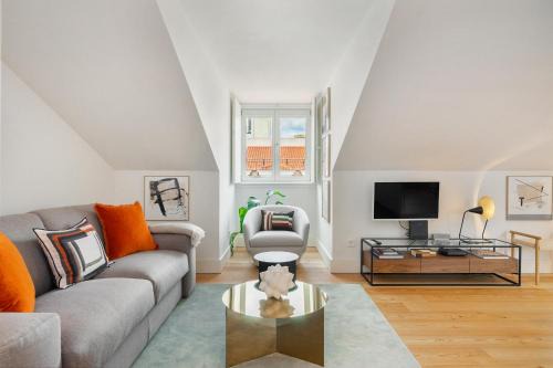 Santa Maria Maior Apartment | WHome Top-Floor Studio in Prime Location