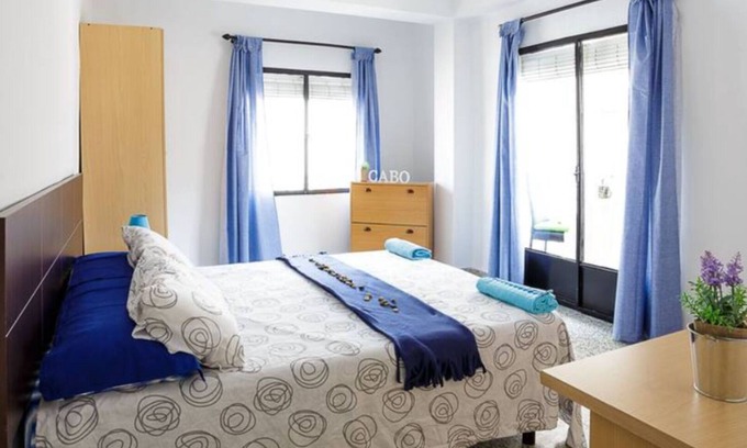 Almeria Centro Apartment | WIFI LOS GERANIOS IN HEART OF ALMERIA