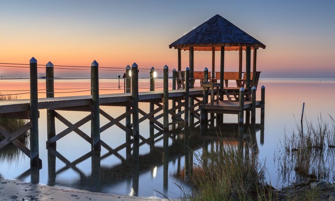 Hatteras House | Wild N Wonderful 4 Bedroom Cottage by RedAwning