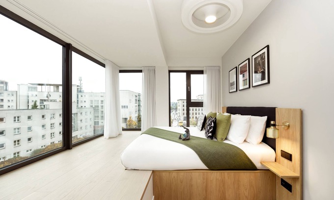 Friedrichshain-Kreuzberg Apartment | Wilde Aparthotels, Berlin, Checkpoint Charlie