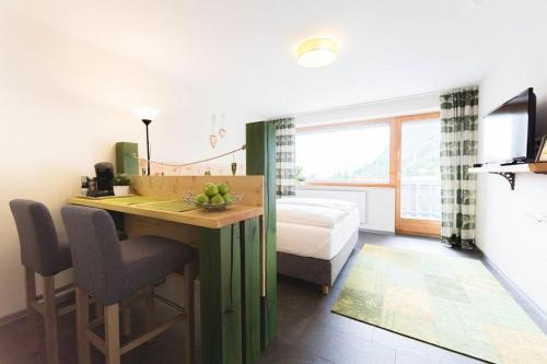 Rofleuten Apartment | Wildgrün Mini Lodge 10