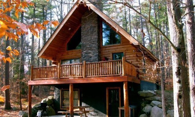 Jay Cabin | "Wildwood in the Pines" - Unique Adirondack Log Cabin - High Peaks