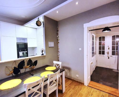 Cieplice Apartment | Willa Barona Przy Termach Cieplickich