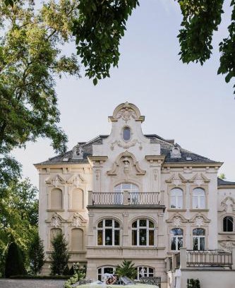 Gryzyna Hotel | Willa Berlińska - pokoje ,restauracja