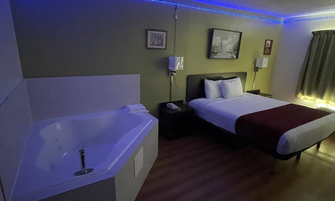 Willoughby Hotel | Willow Lodge Willoughby – Cleveland Mentor