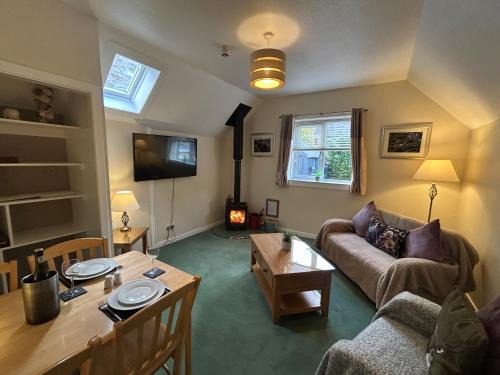 Pitlochry House | Willows Cottage