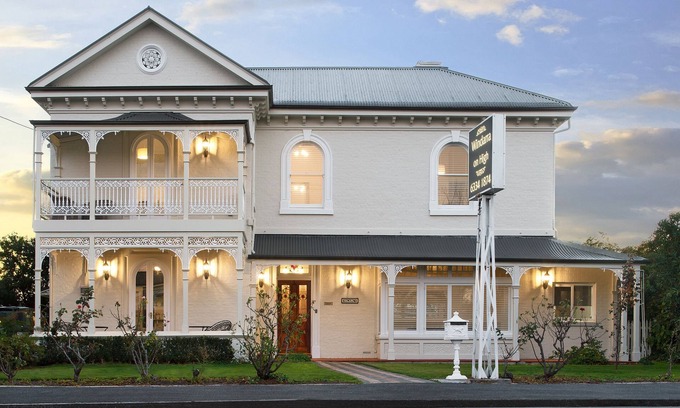 East Launceston Bed & Breakfast | Windarra on High