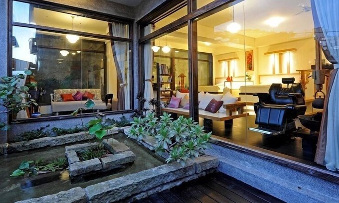 Ruifang Bed & Breakfast | Windsor's Vanilla Garden B&B