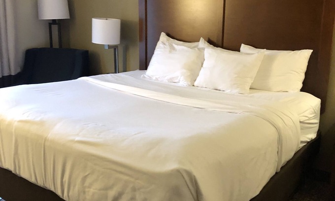 Grove City Hotel | Wingate by Wyndham Grove City