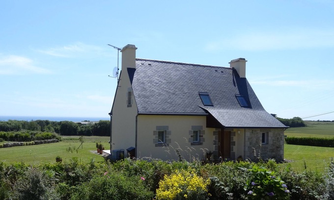 Primelin House | WITH HIS VIEW 180 ° SEA FOR THIS HOUSE OF ARCHITECT