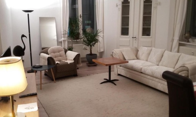 Zittau Apartment | Wohnung im historischen Altbau von 1899