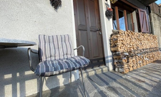 Calpiogna Apartment | Wohnung mit Parkplatz-terrasse-küche-berg Aussicht
