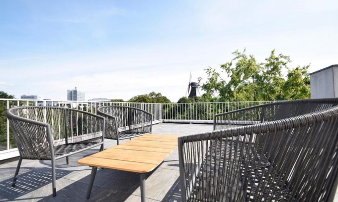 Bahnhofsvorstadt Apartment | Wohnung mit Traumhaften echtem Blick!