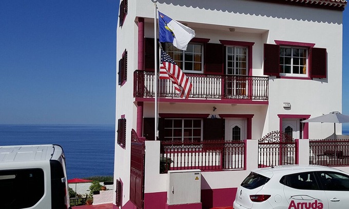 Ponta Delgada House | Wonder House Ponta Delgada, São Miguel, with sea view up to 16pax