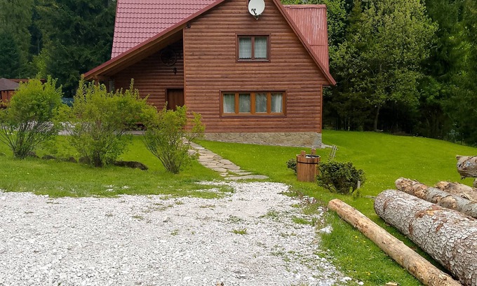 Oravice Ski Chalet | Wonderful 4-bedroom chalet in Oravice-Vitanová (Chata/Challet Bobík)