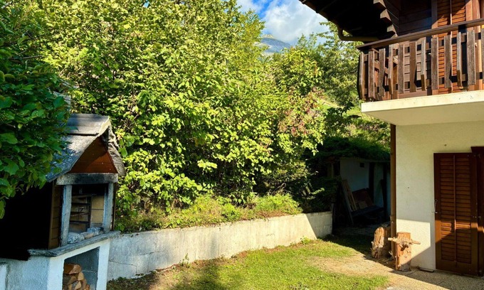 Chamoson House | Wonderful private villa for 6 people with WIFI, TV and terrace