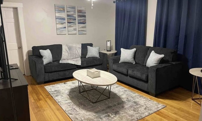 Norwich Apartment | Wonderful new cozy 3 bedroom min from the casino