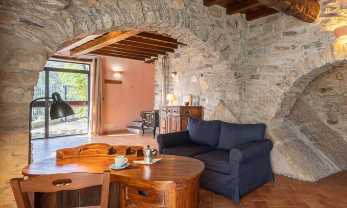 Villa Viani House | Wonderful private villa for 8 guests with WIFI, terrace and pets allowed