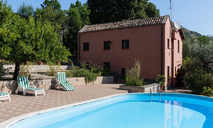 Salisano Villa | Wonderful private villa for 8 people with WIFI, private pool, TV and patio