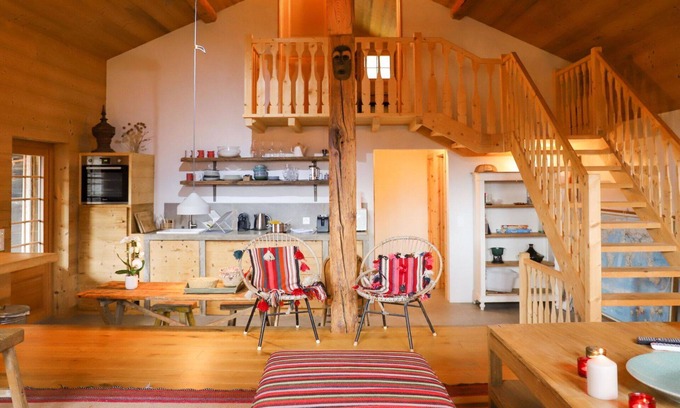 Les Posses-sur-Bex House | Wonderful private villa for 6 people with WIFI, terrace, pets allowed and parking