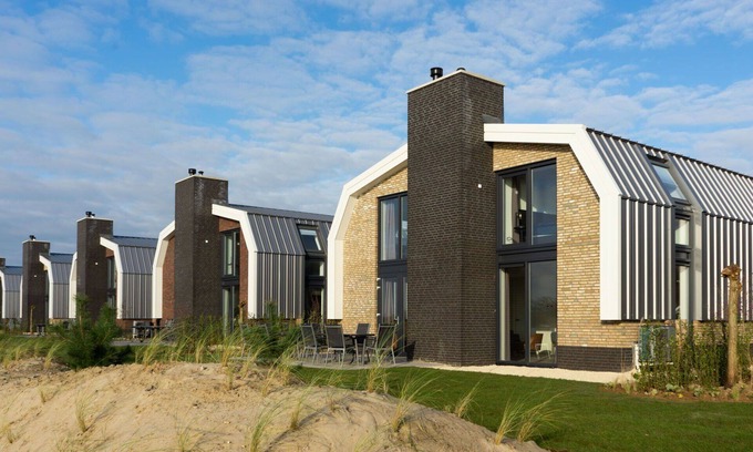 Municipality of Cuijk House | Wonderful private villa for 12 guests with WIFI, TV and terrace