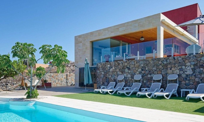 Salobre House | Wonderful villa for 8 people with pool, WIFI, A/C, TV, terrace and parking