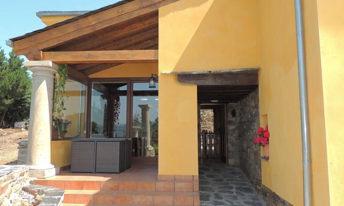 Grandas de Salime House | WONDERFUL VILLAGE HOUSE